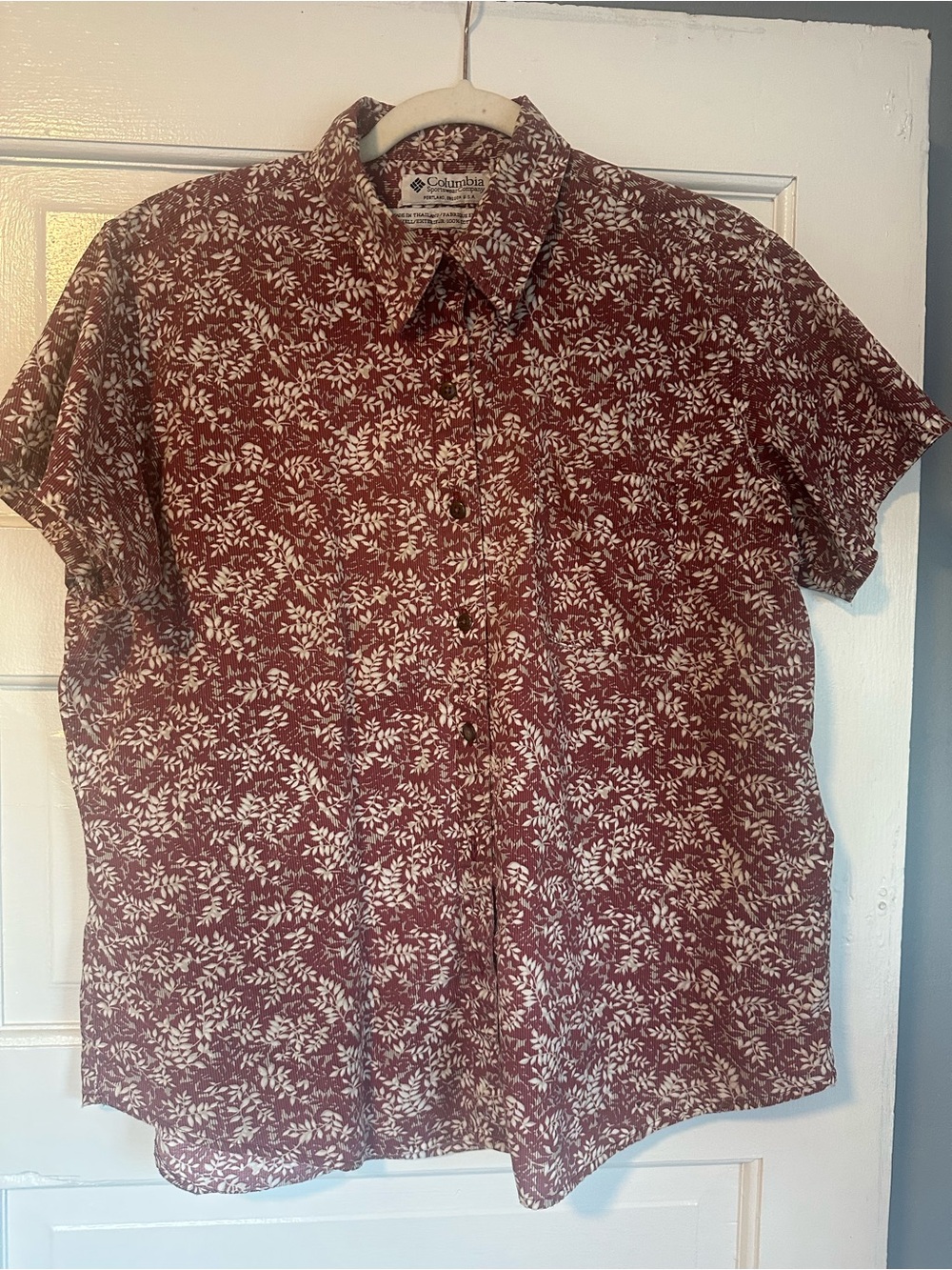 Vintage Columbia Leaf Print Button Up Shirt, Short Sleeve, Burgundy Cotton. XL